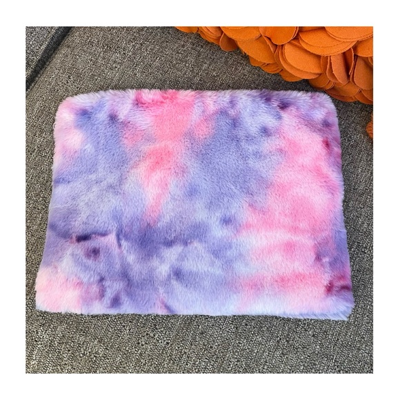 ❣️🆕The Designer Minky Co. Large Minky Makeup Bag❣️ - Picture 1 of 7